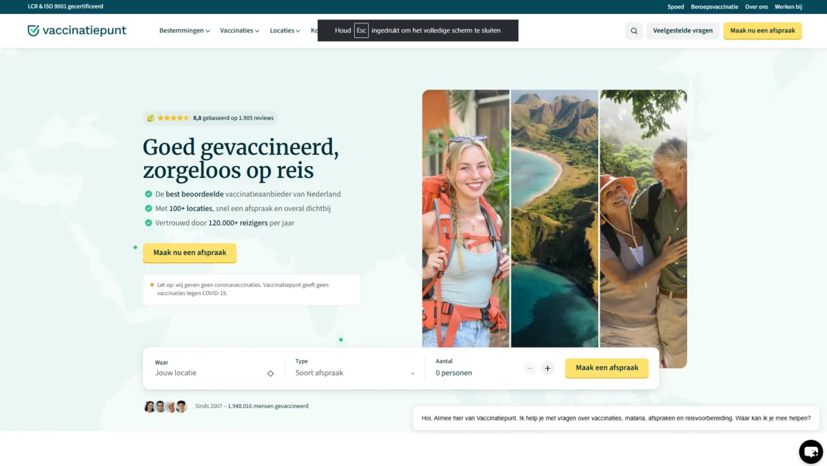 Homepage of the Vaccinatiepunt website featuring travel photos and an appointment booking tool.